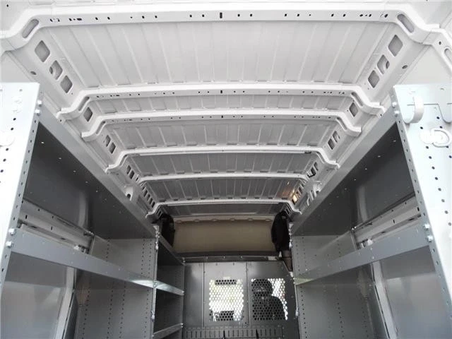2025 Ram ProMaster - Image 11 of 21