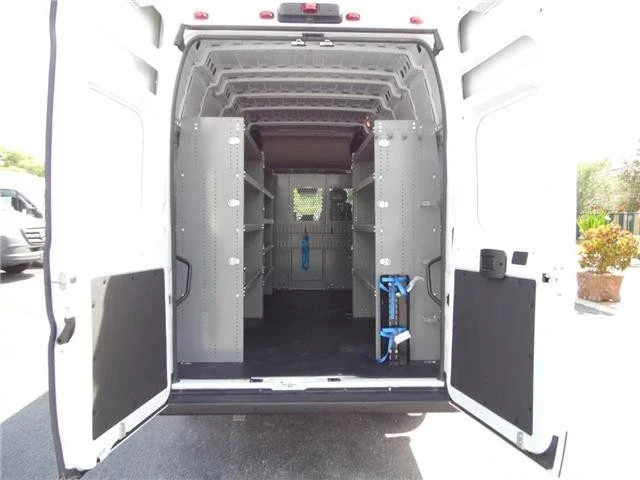 2025 Ram ProMaster - Image 8 of 21