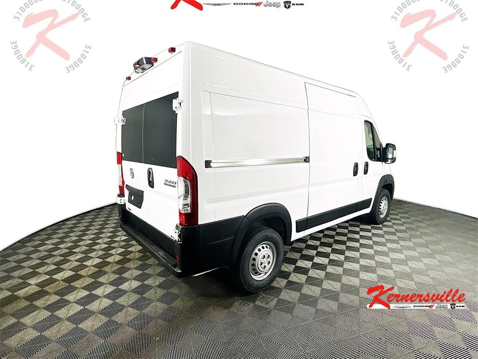 2025 Ram ProMaster - Image 7 of 12