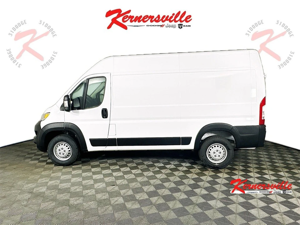2025 Ram ProMaster - Image 4 of 12