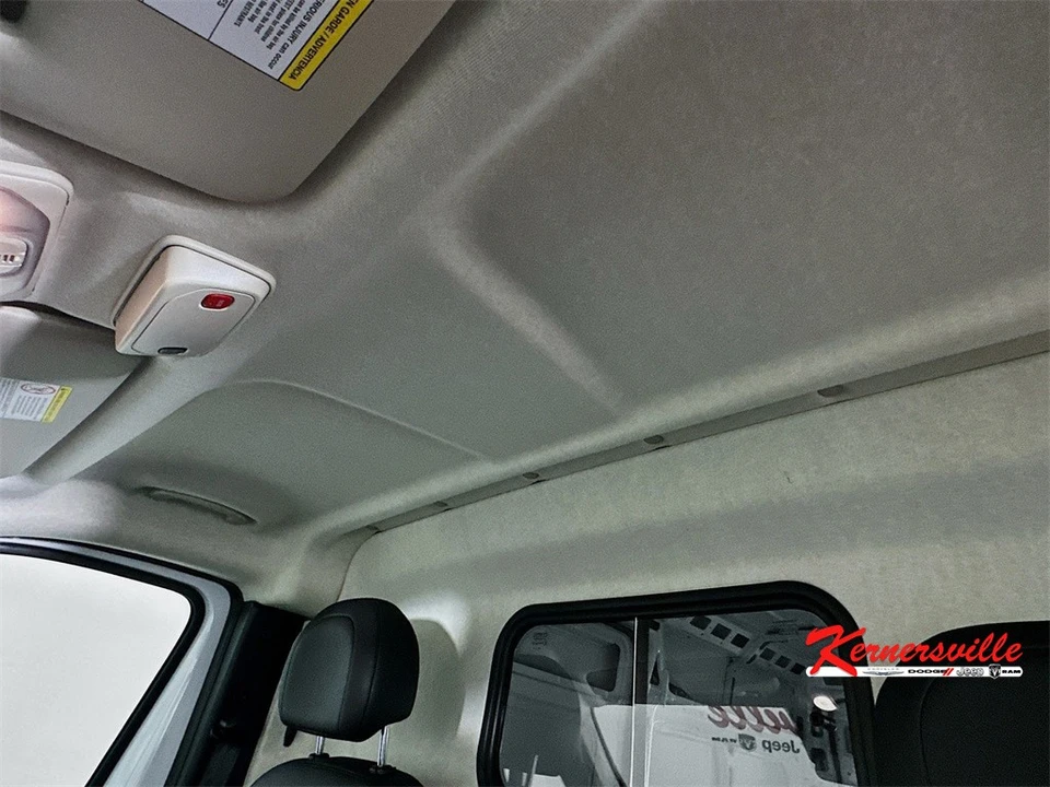 2025 Ram ProMaster - Image 13 of 21
