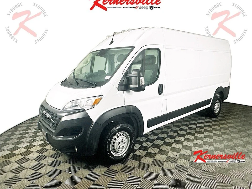 2025 Ram ProMaster - Image 3 of 12