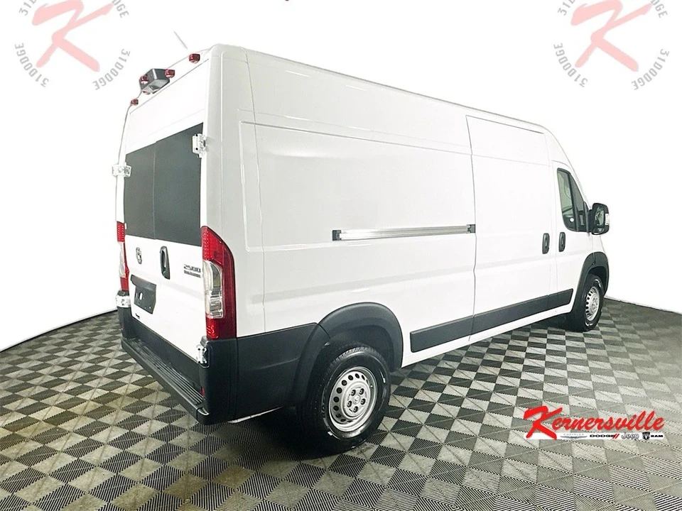 2025 Ram ProMaster - Image 7 of 12