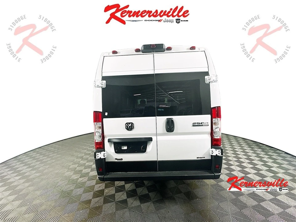 2025 Ram ProMaster - Image 6 of 12
