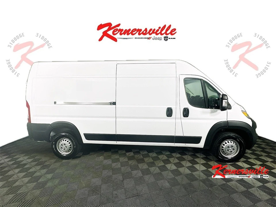 2025 Ram ProMaster - Image 8 of 12
