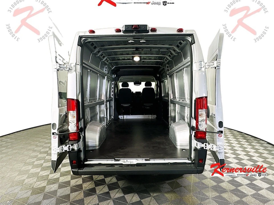 2025 Ram ProMaster - Image 7 of 12