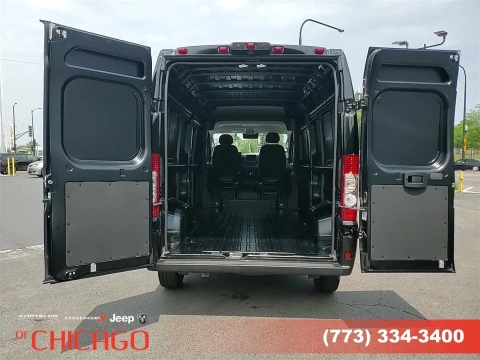 2025 Ram ProMaster - Image 8 of 12