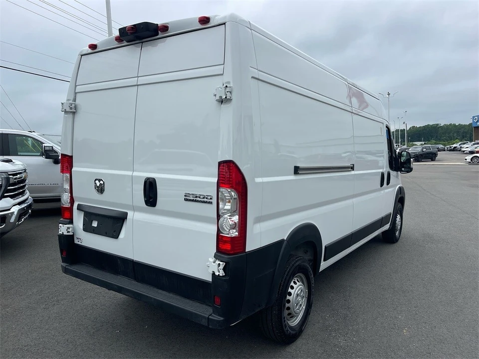 2025 Ram ProMaster - Image 5 of 12