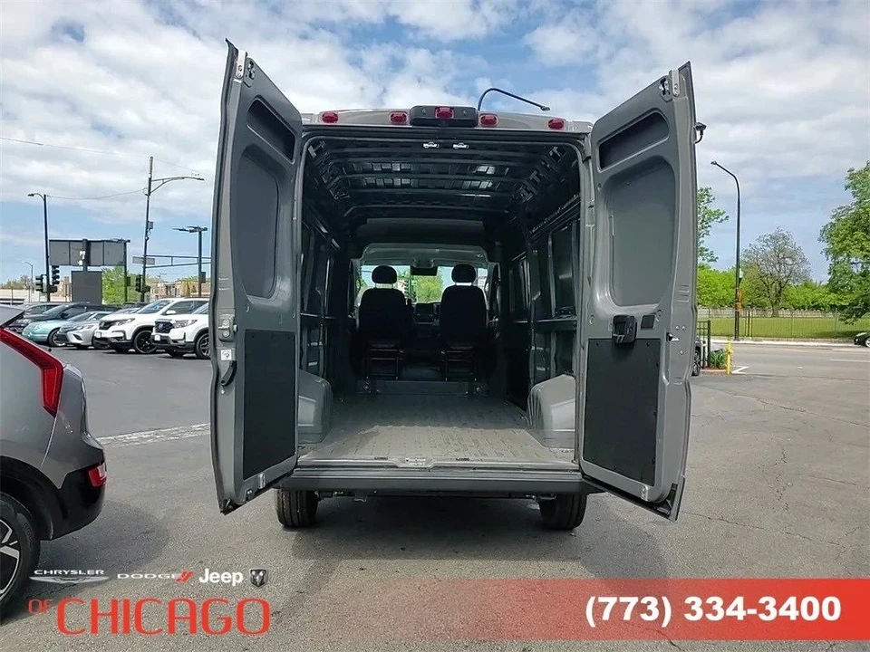 2025 Ram ProMaster - Image 11 of 21