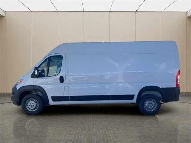 2025 Ram ProMaster - Image 2 of 21