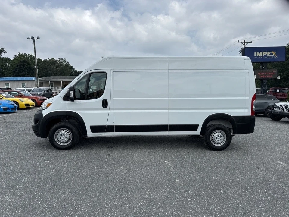 2025 Ram ProMaster - Image 2 of 12