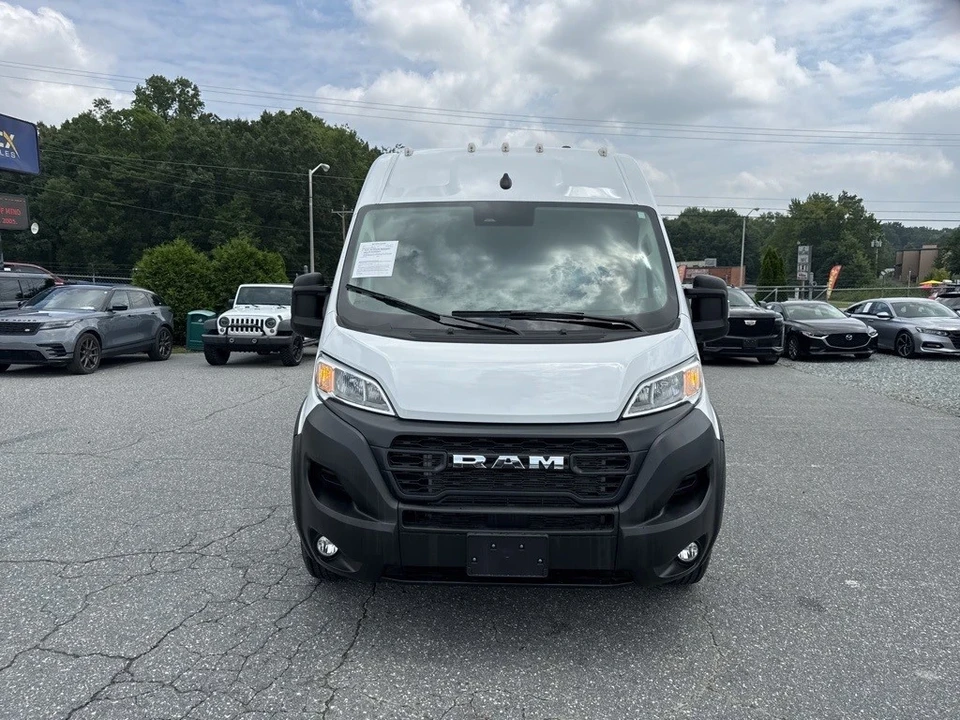 2025 Ram ProMaster - Image 8 of 12
