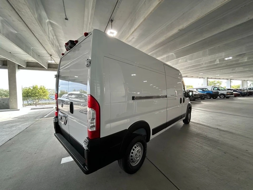 2025 Ram ProMaster - Image 4 of 12
