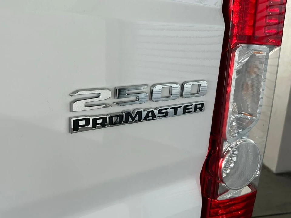 2025 Ram ProMaster - Image 11 of 12