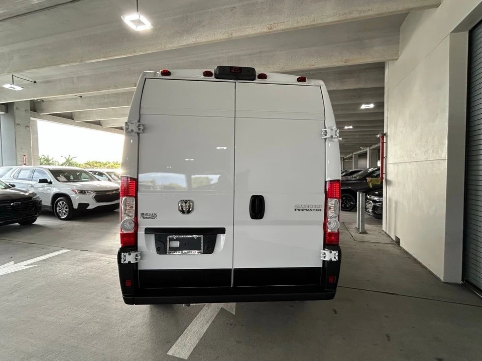 2025 Ram ProMaster - Image 5 of 12