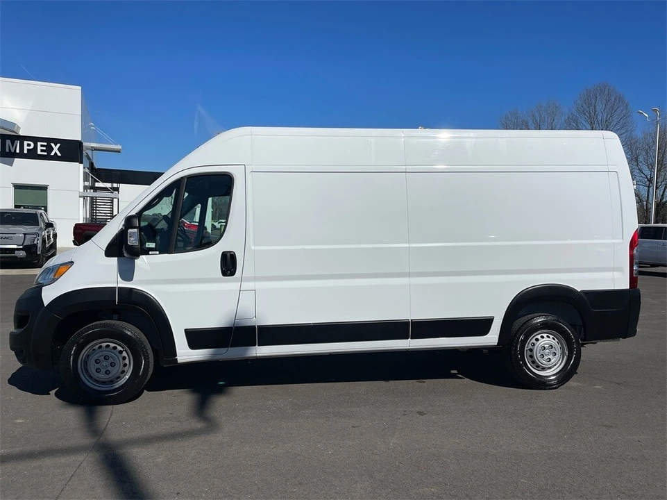 2025 Ram ProMaster - Image 2 of 12