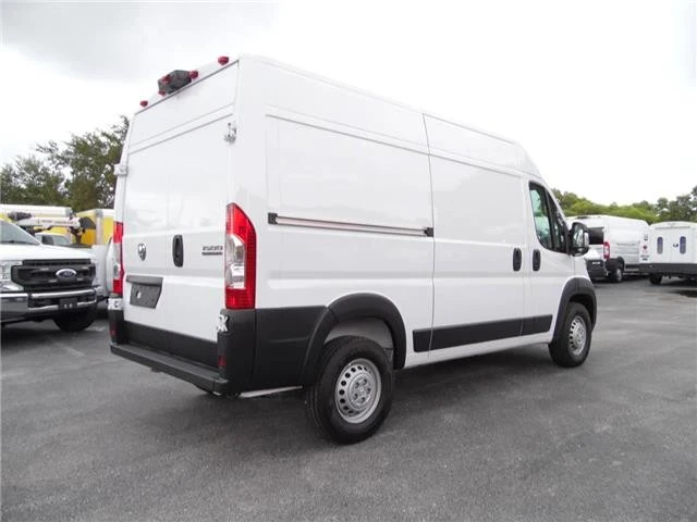 2025 Ram ProMaster - Image 5 of 19