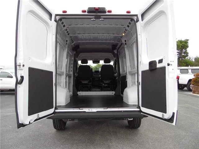 2025 Ram ProMaster - Image 7 of 19