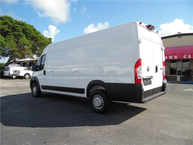 2025 Ram ProMaster - Image 4 of 21