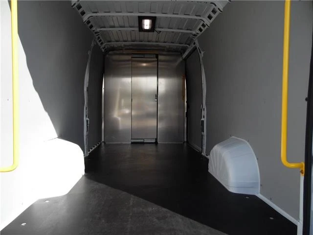 2025 Ram ProMaster - Image 9 of 21