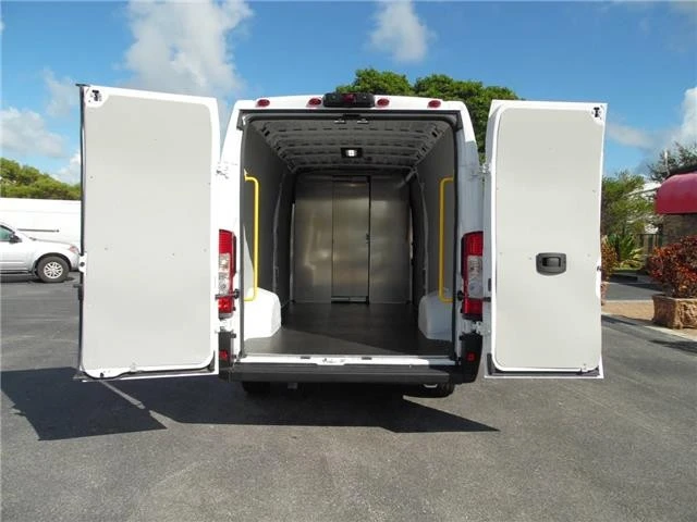 2025 Ram ProMaster - Image 8 of 21