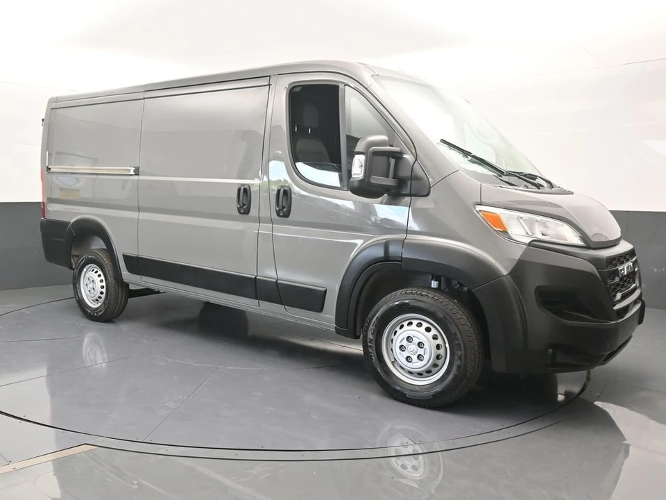 2025 Ram ProMaster - Image 8 of 12
