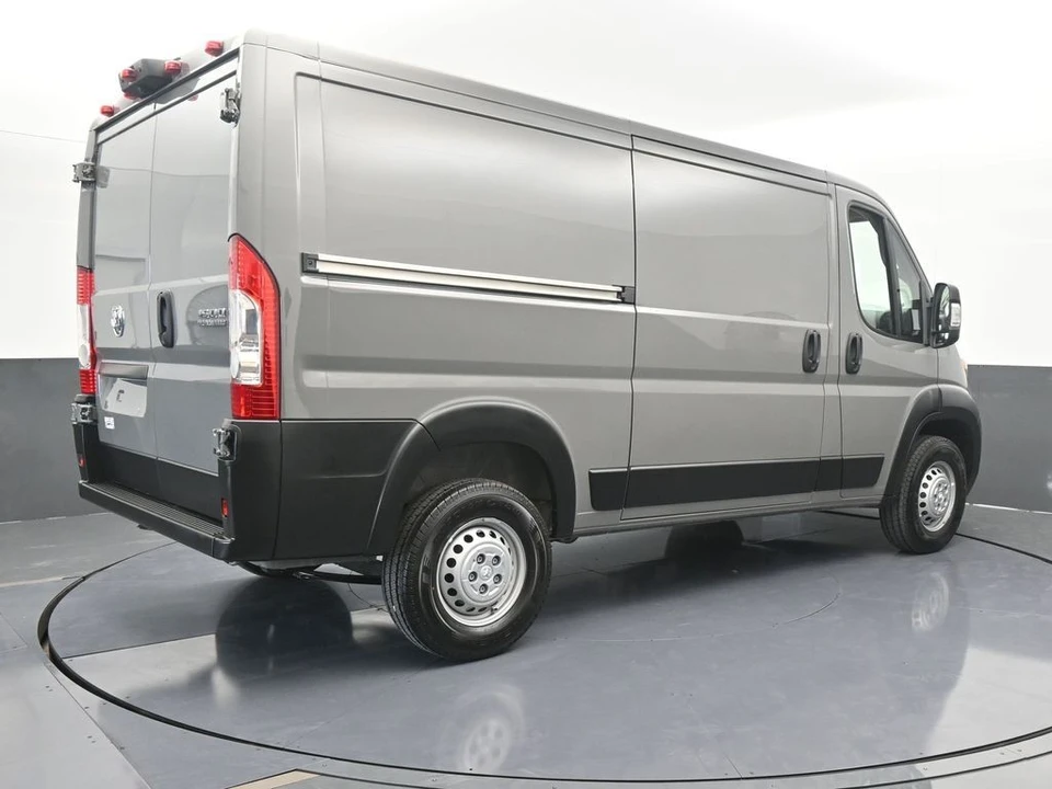 2025 Ram ProMaster - Image 6 of 12