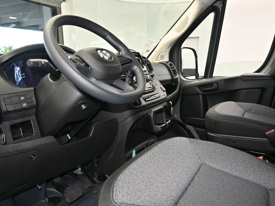 2025 Ram ProMaster - Image 12 of 12