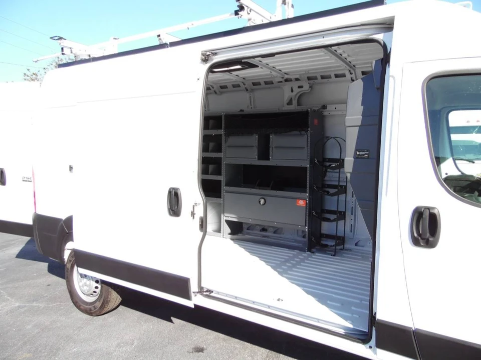 2025 Ram ProMaster - Image 15 of 21