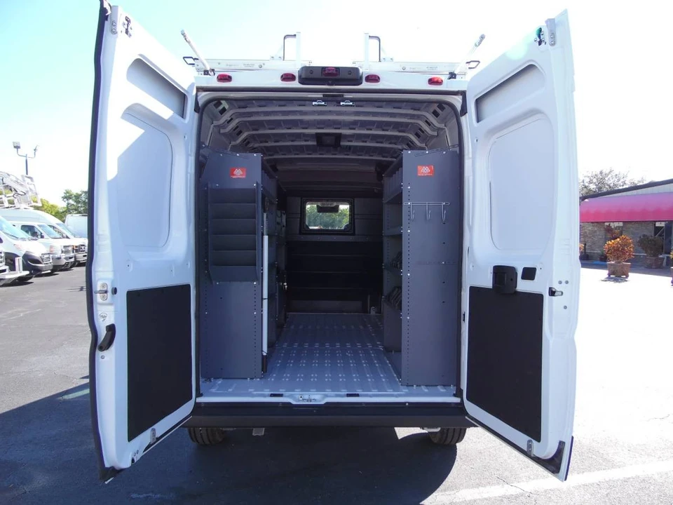 2025 Ram ProMaster - Image 8 of 21