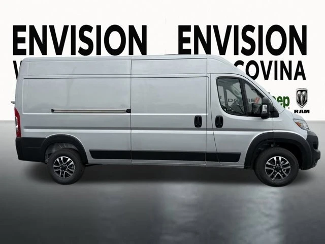 2025 Ram ProMaster - Image 9 of 12