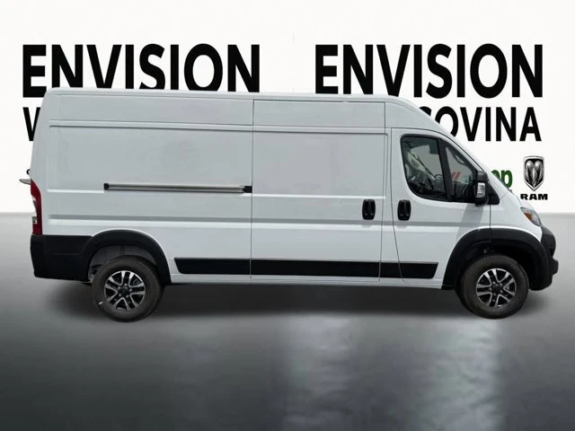 2025 Ram ProMaster - Image 9 of 12