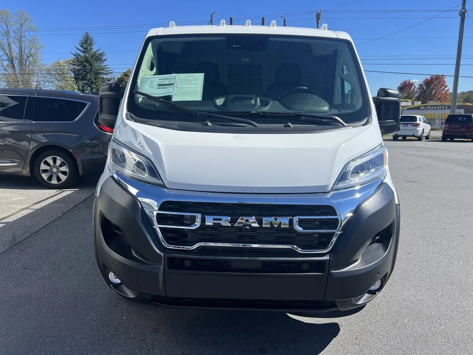 2025 Ram ProMaster - Image 5 of 12