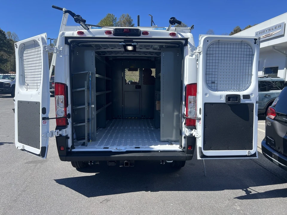2025 Ram ProMaster - Image 8 of 12