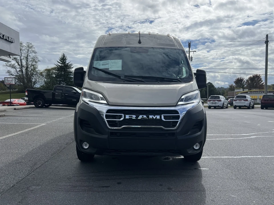 2025 Ram ProMaster - Image 5 of 12