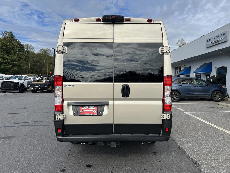 2025 Ram ProMaster - Image 2 of 12