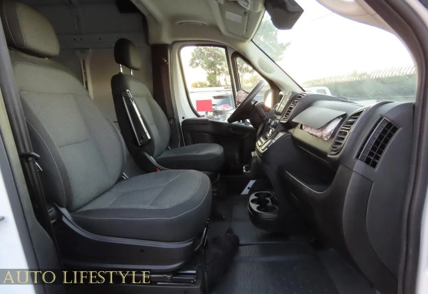 2025 Ram ProMaster - Image 21 of 21