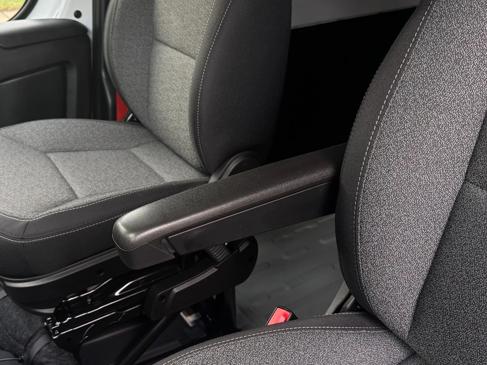 2025 Ram ProMaster - Image 18 of 21