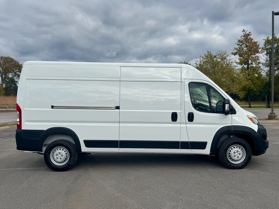 2025 Ram ProMaster - Image 8 of 21