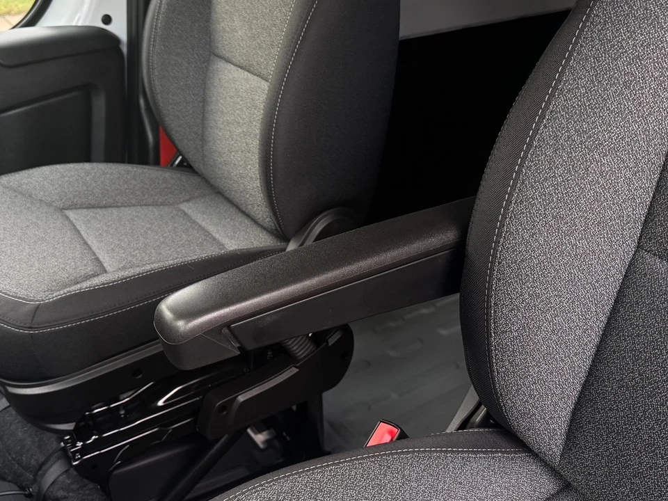 2025 Ram ProMaster - Image 18 of 21