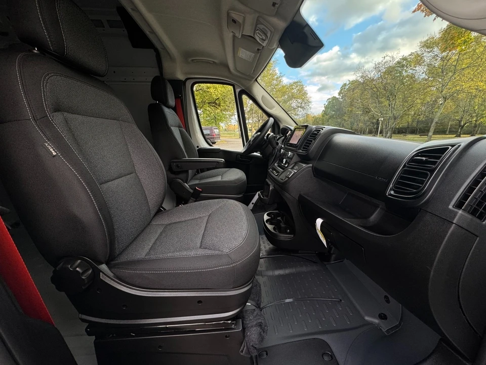 2025 Ram ProMaster - Image 20 of 21