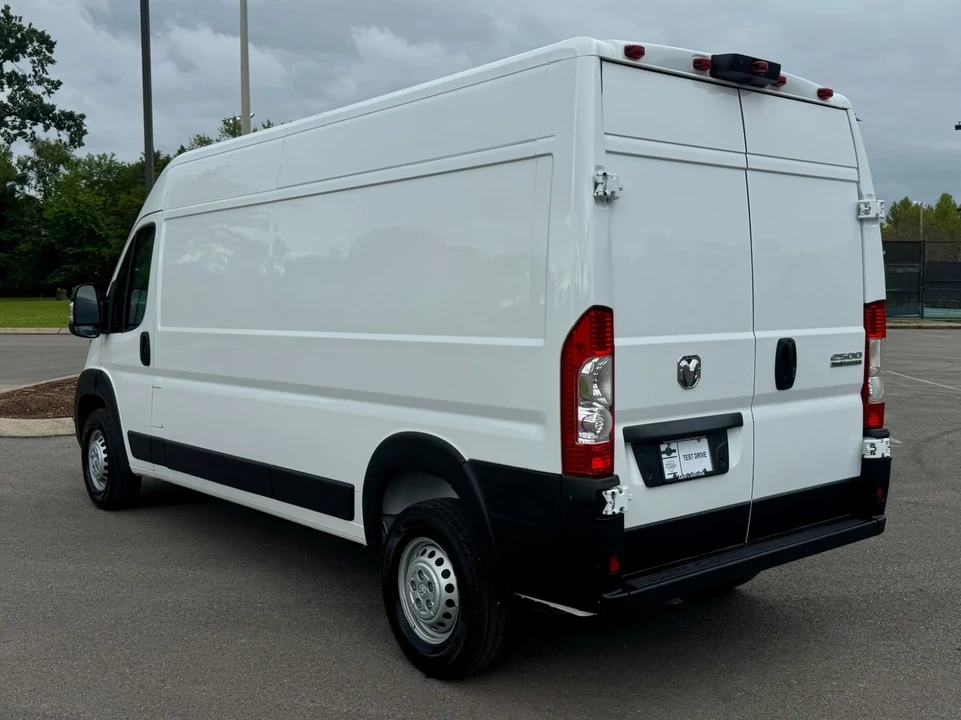 2025 Ram ProMaster - Image 4 of 21