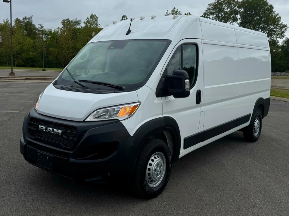 2025 Ram ProMaster - Image 2 of 21