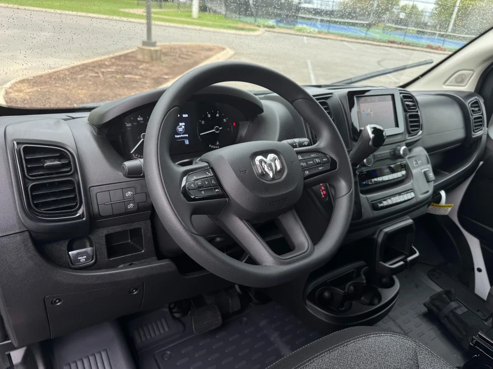 2025 Ram ProMaster - Image 15 of 21