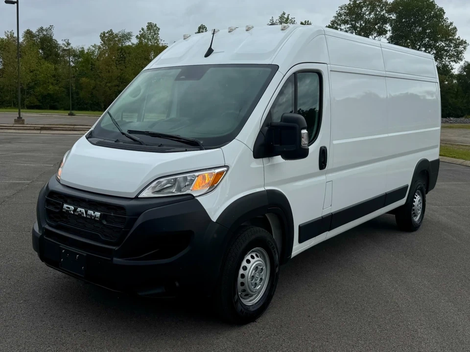 2025 Ram ProMaster - Image 2 of 21