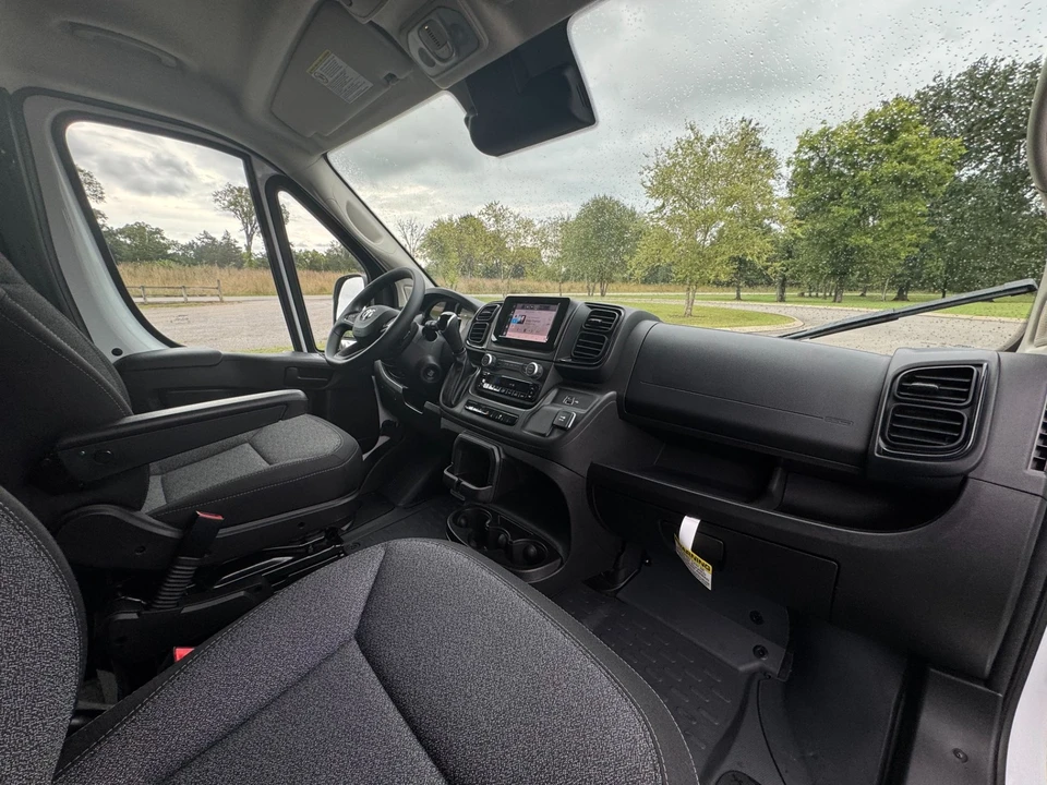2025 Ram ProMaster - Image 19 of 21