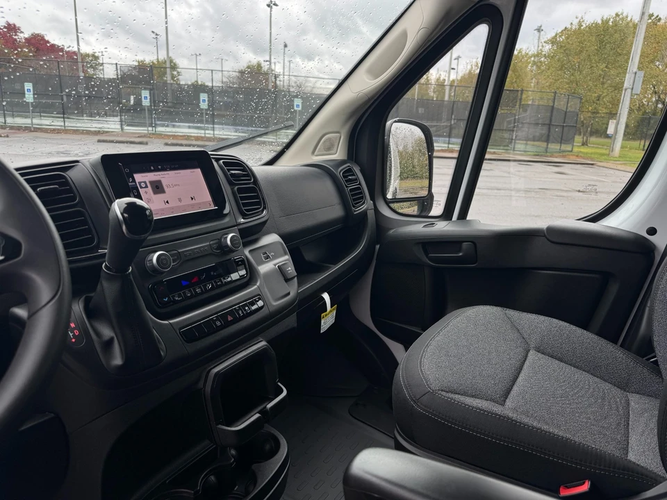 2025 Ram ProMaster - Image 18 of 21