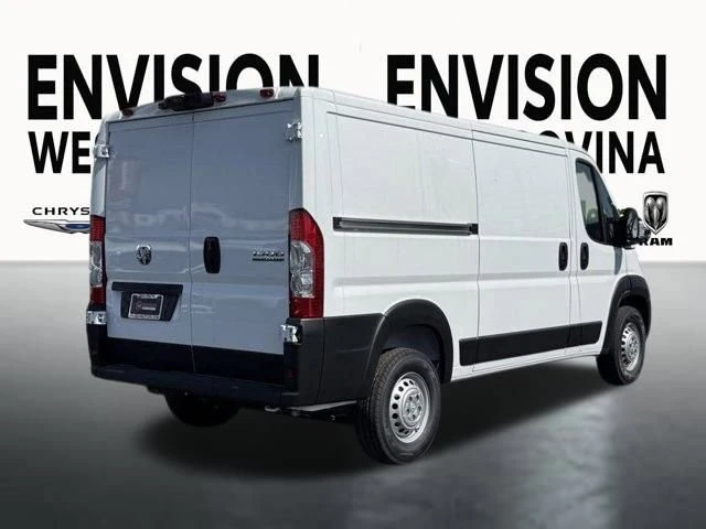 2025 Ram ProMaster - Image 8 of 12