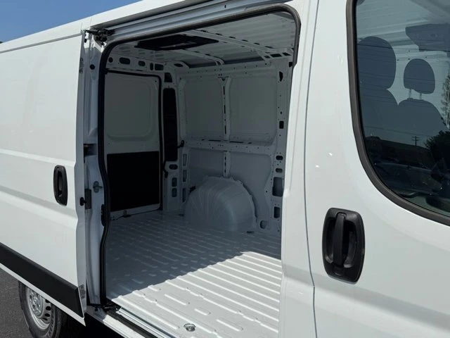 2025 Ram ProMaster - Image 12 of 12