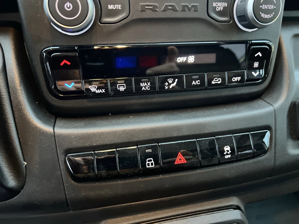 2025 Ram ProMaster - Image 16 of 21
